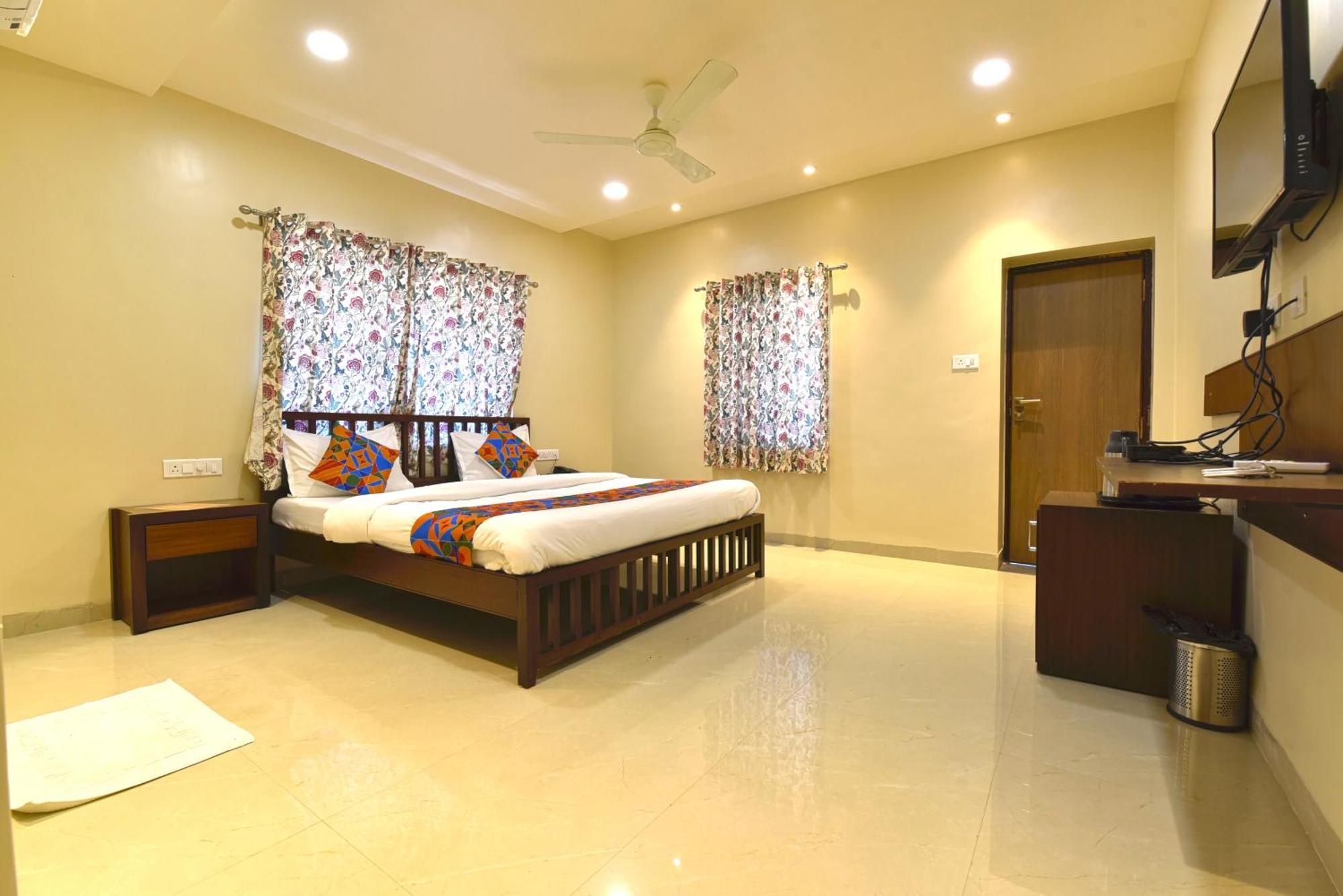 Bunglow 14, Rooms With Balcony 아부 산 외부 사진