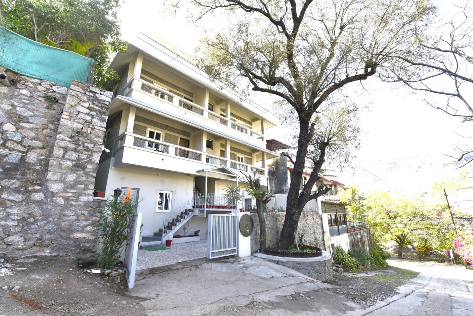 Bunglow 14, Rooms With Balcony 아부 산 외부 사진