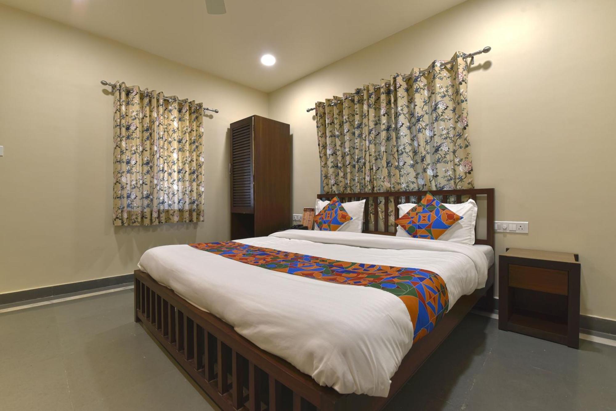 Bunglow 14, Rooms With Balcony 아부 산 외부 사진